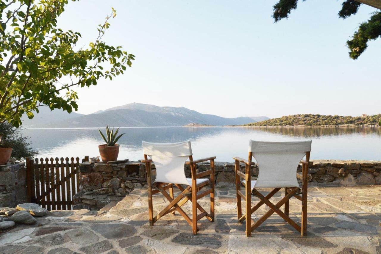 Blueline Guesthouse Agios Dimitrios  المظهر الخارجي الصورة