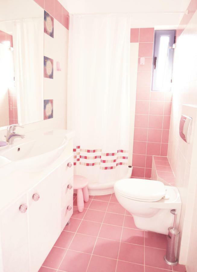 Blueline Guesthouse Agios Dimitrios  المظهر الخارجي الصورة